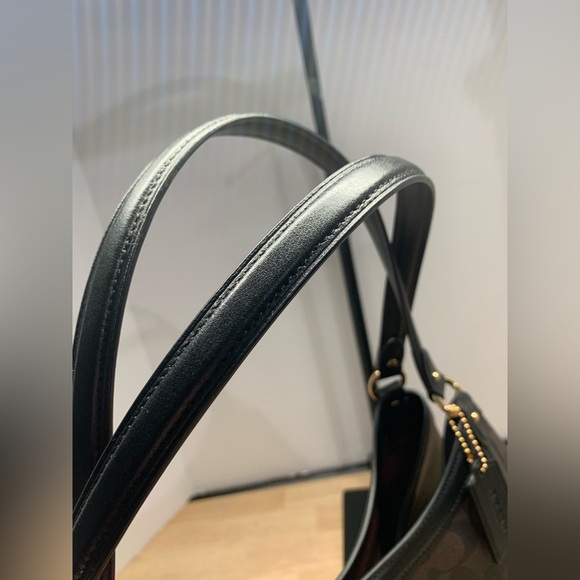 Coach Kristy Signature Brown with Black Trim Shoulder Bag/Tote NWOT - Picture 8 of 13